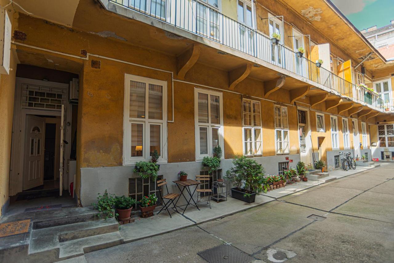 Magica - Cosy Apartment In The Heart Of Budapest Kültér fotó